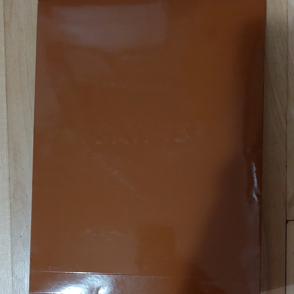 Skims bronze shapewear chopped leggings bnwt - Picture 4 of 5